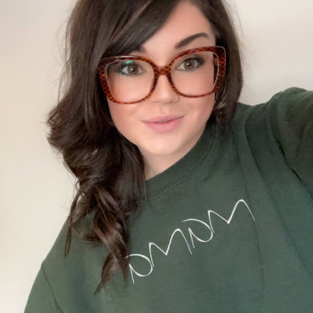 Meet your Posher, Brittany